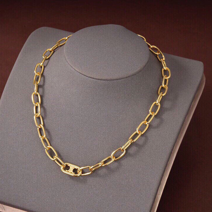 Ce**e necklaces
